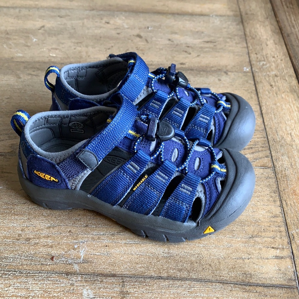 Keen Newport H2 Little Kid/Big Kid boys sandal